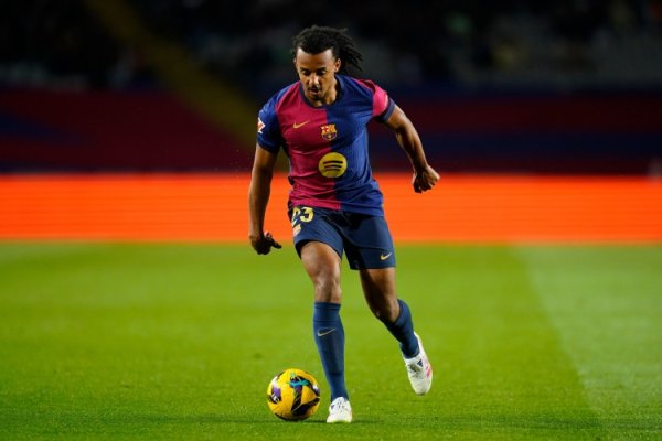 记者:孔德未完成本日测验,埃里克-加西亚可能代替他出战